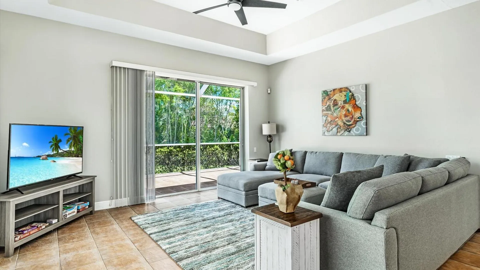 Gulf-access Electric-heated Pool With Boat Lift - Sienna Villa