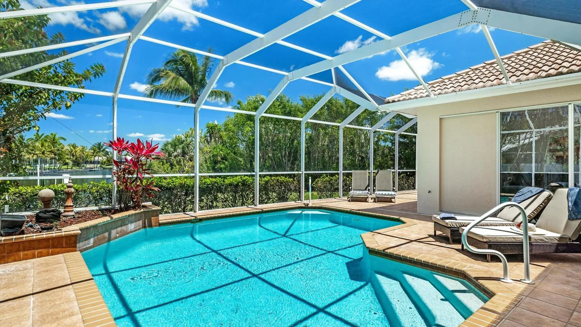 Gulf-access Electric-heated Pool With Boat Lift - Sienna