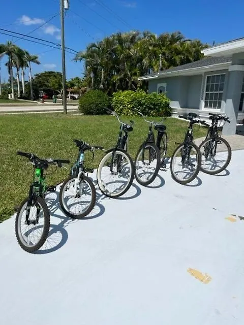 Villa Family-friendly Electric-heated Pool On Freshwater Canal With Bikes! - Paige