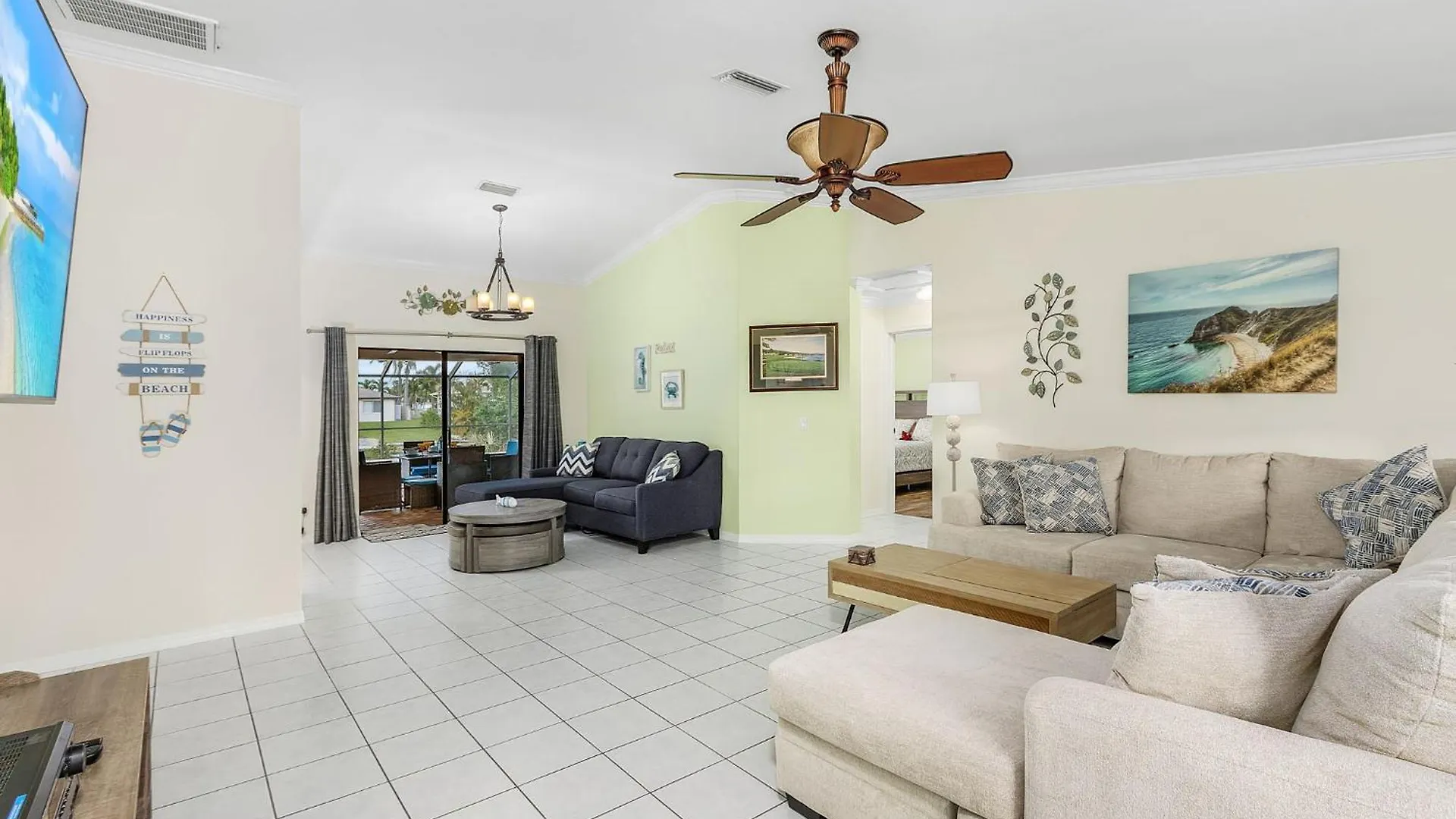 Family-friendly Salt Water Electric-heated Pool With Gulf Access - Mahana Villa Cape Coral