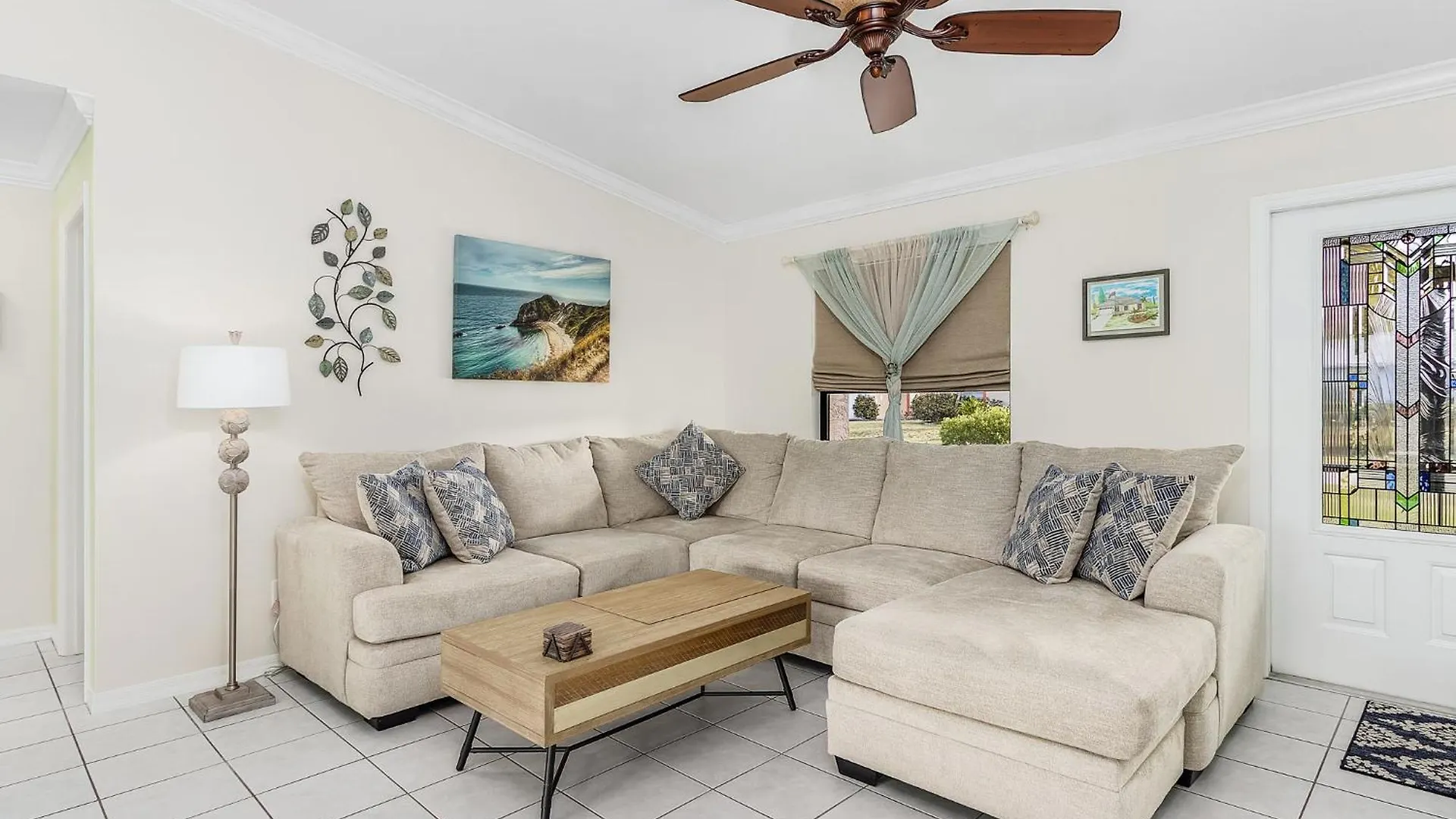Family-friendly Salt Water Electric-heated Pool With Gulf Access - Mahana Cape Coral