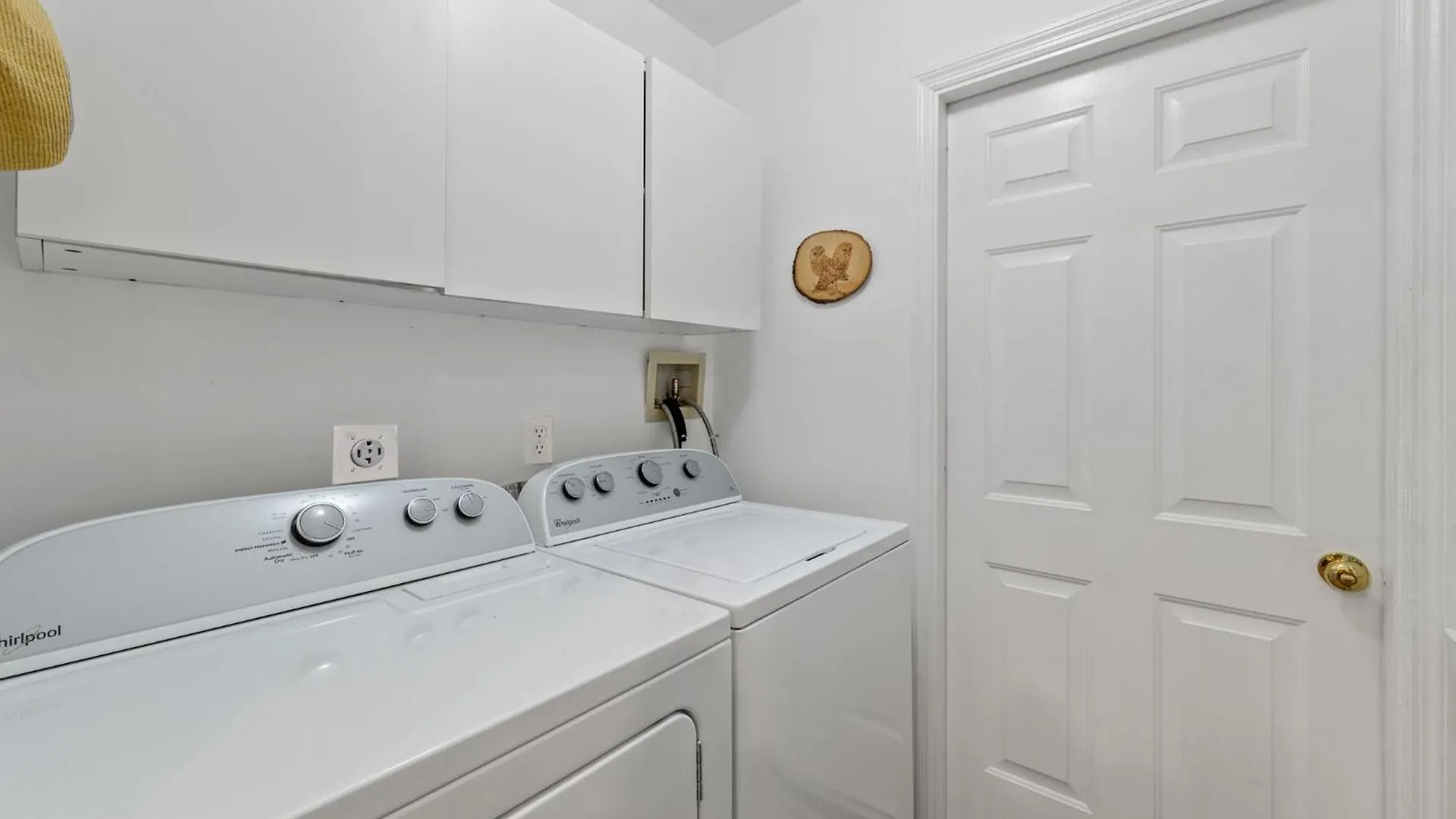 Off-water Solar Heated Pool In Quiet Sw Cape Neighborhood - Millitta *