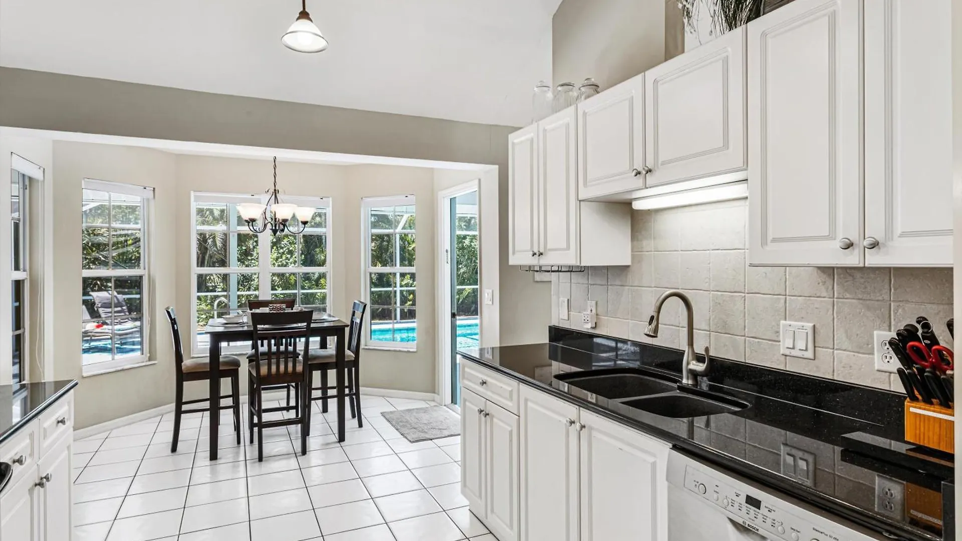 Modern Family-friendly Electric & Solar-heated Pool - Mimsey Villa