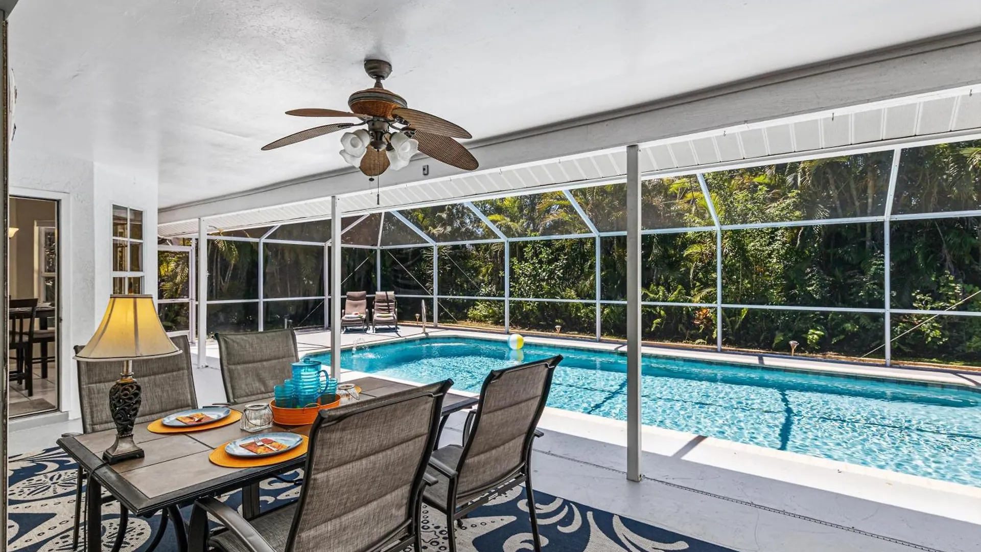 Modern Family-friendly Electric & Solar-heated Pool - Mimsey Villa *