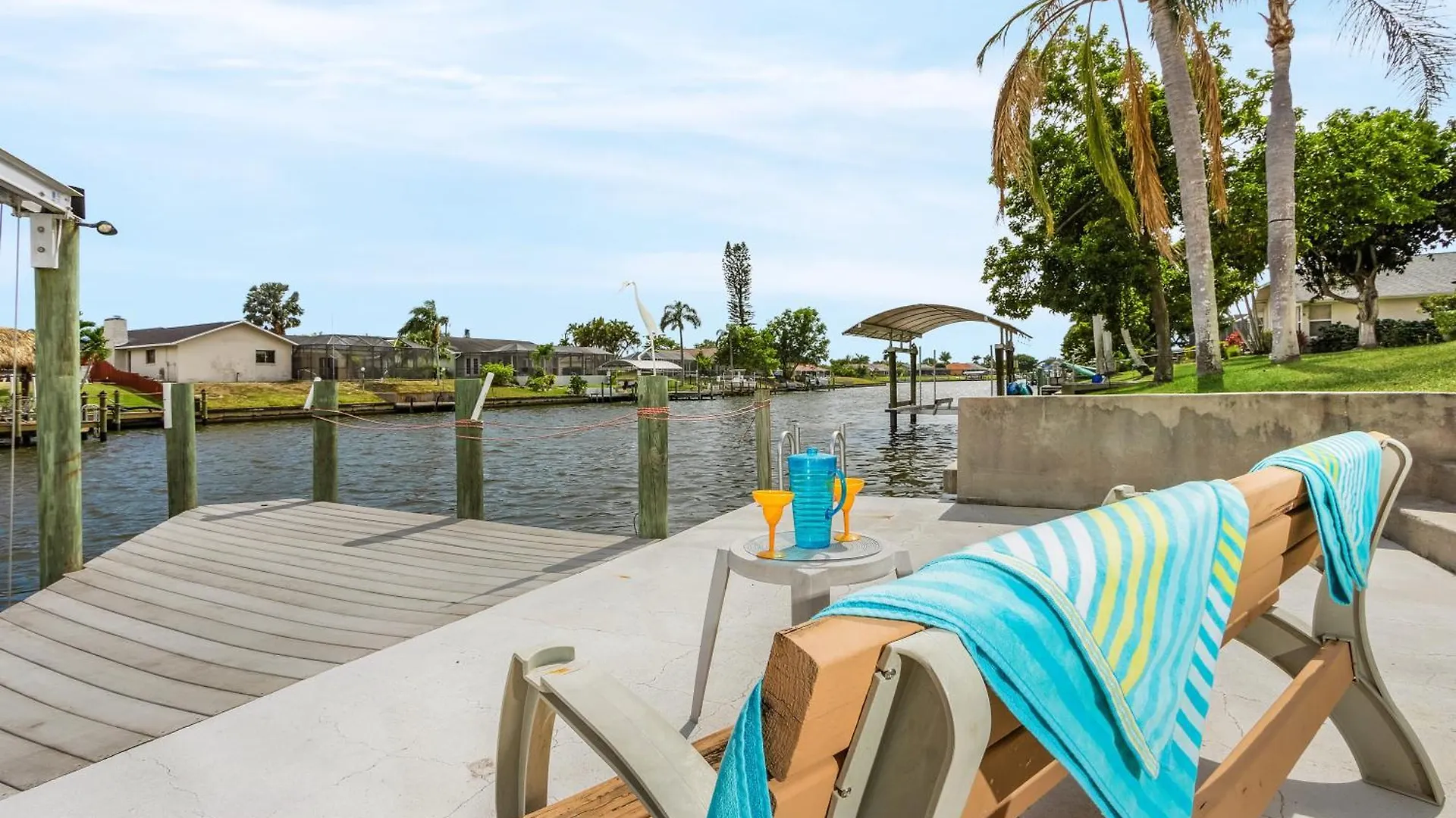 Villa Family-friendly Gulf Access With Bikes! - Lilly Cape Coral