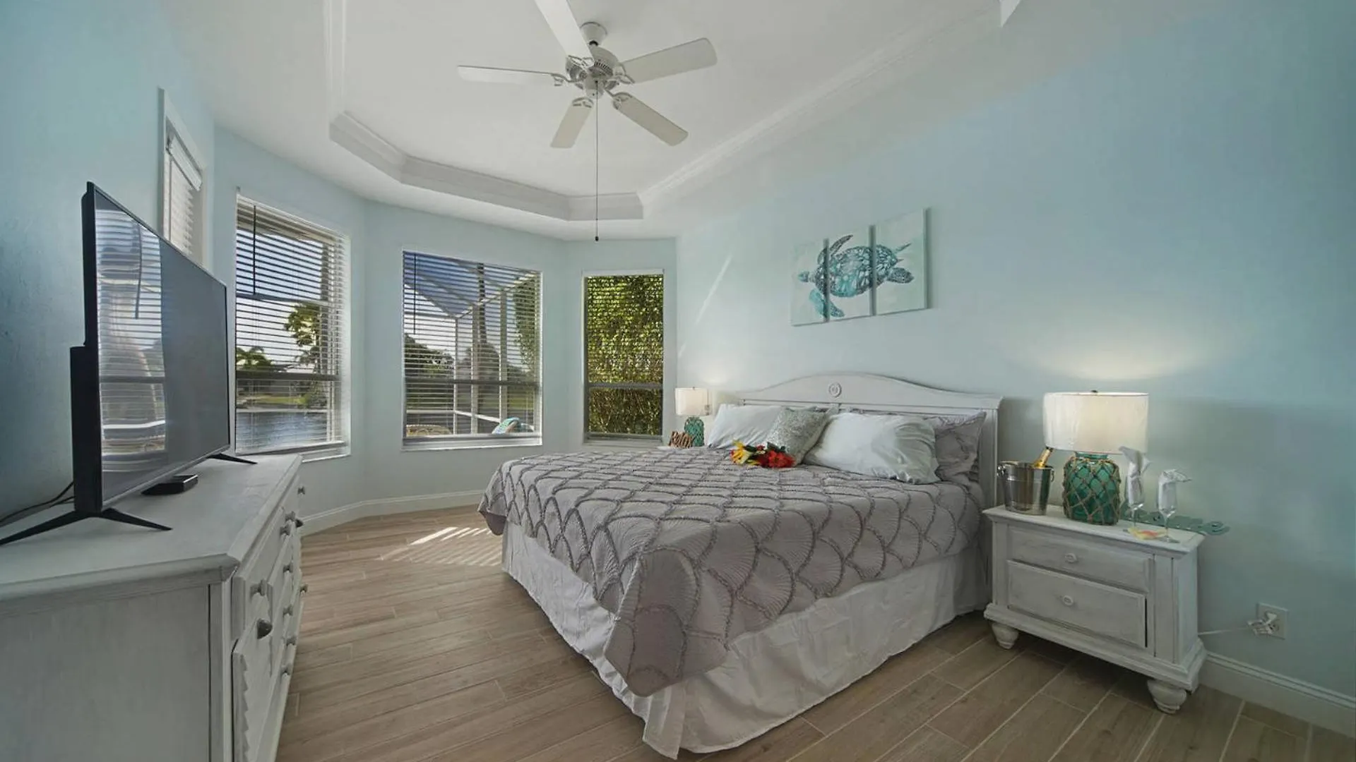 Remodeled Electric-heated Pool On Gulf-access Canal With Bikes - Liza * Cape Coral
