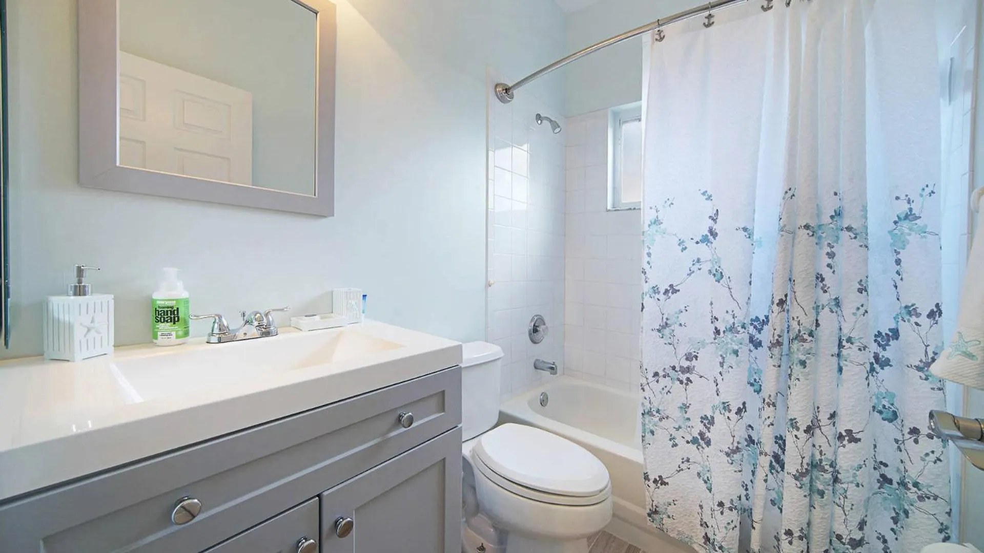 Remodeled Electric-heated Pool On Gulf-access Canal With Bikes - Liza Villa