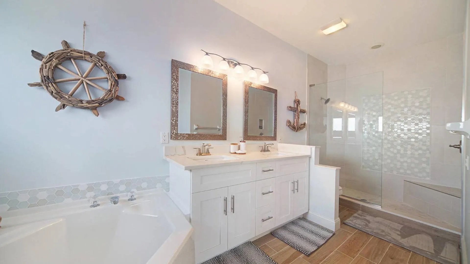 Remodeled Electric-heated Pool On Gulf-access Canal With Bikes - Liza Cape Coral