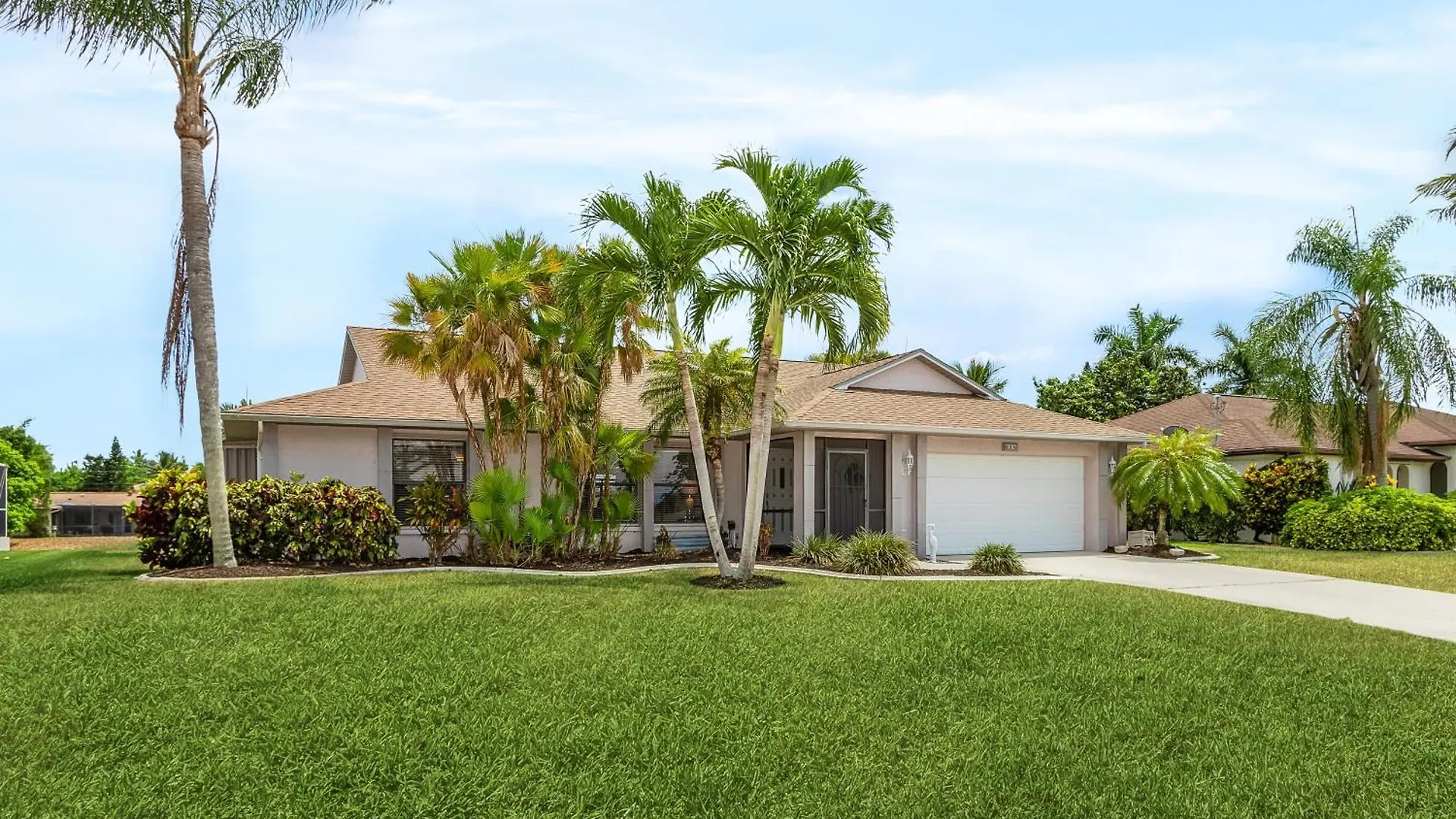 Family-friendly Gulf Access With Bikes! - Lilly * Cape Coral