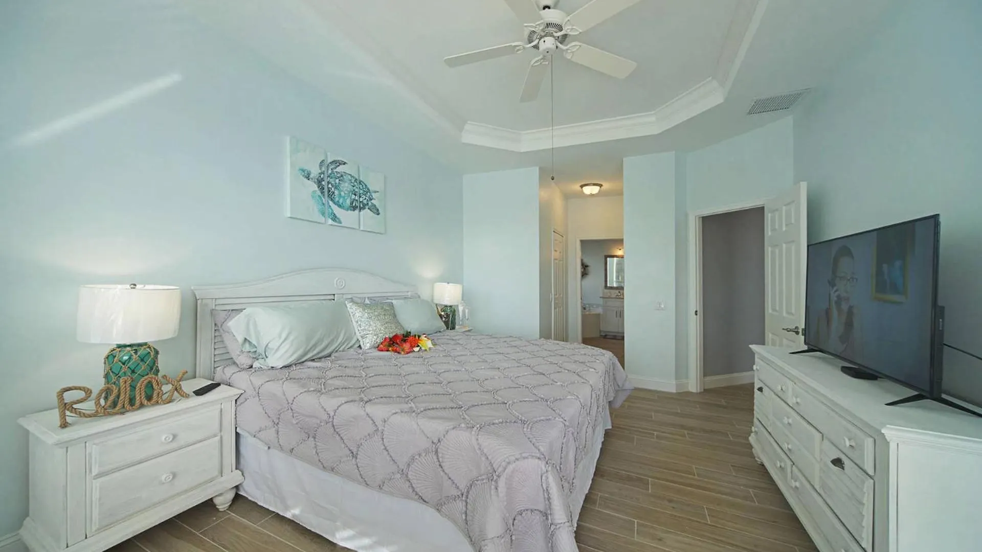 Villa Remodeled Electric-heated Pool On Gulf-access Canal With Bikes - Liza