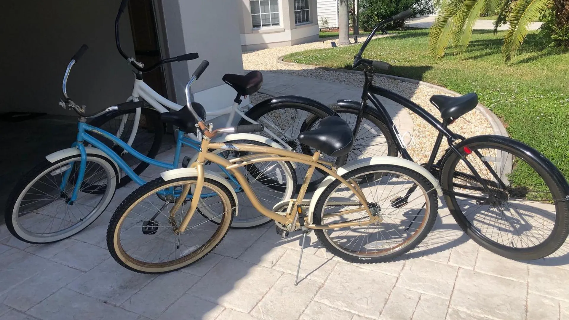 Villa Remodeled Electric-heated Pool On Gulf-access Canal With Bikes - Liza Cape Coral