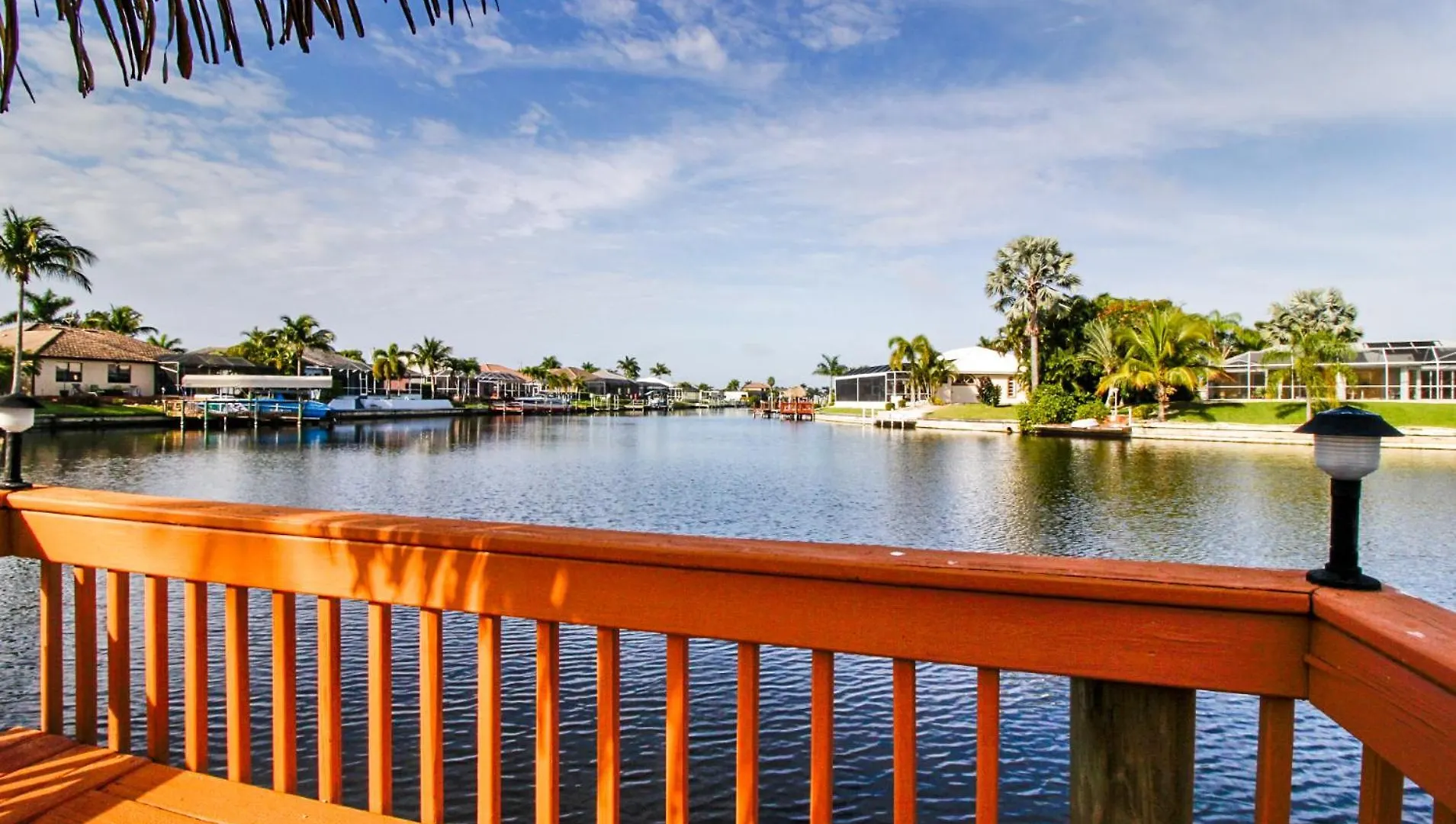 Remodeled Electric-heated Pool On Gulf-access Canal With Bikes - Liza Villa