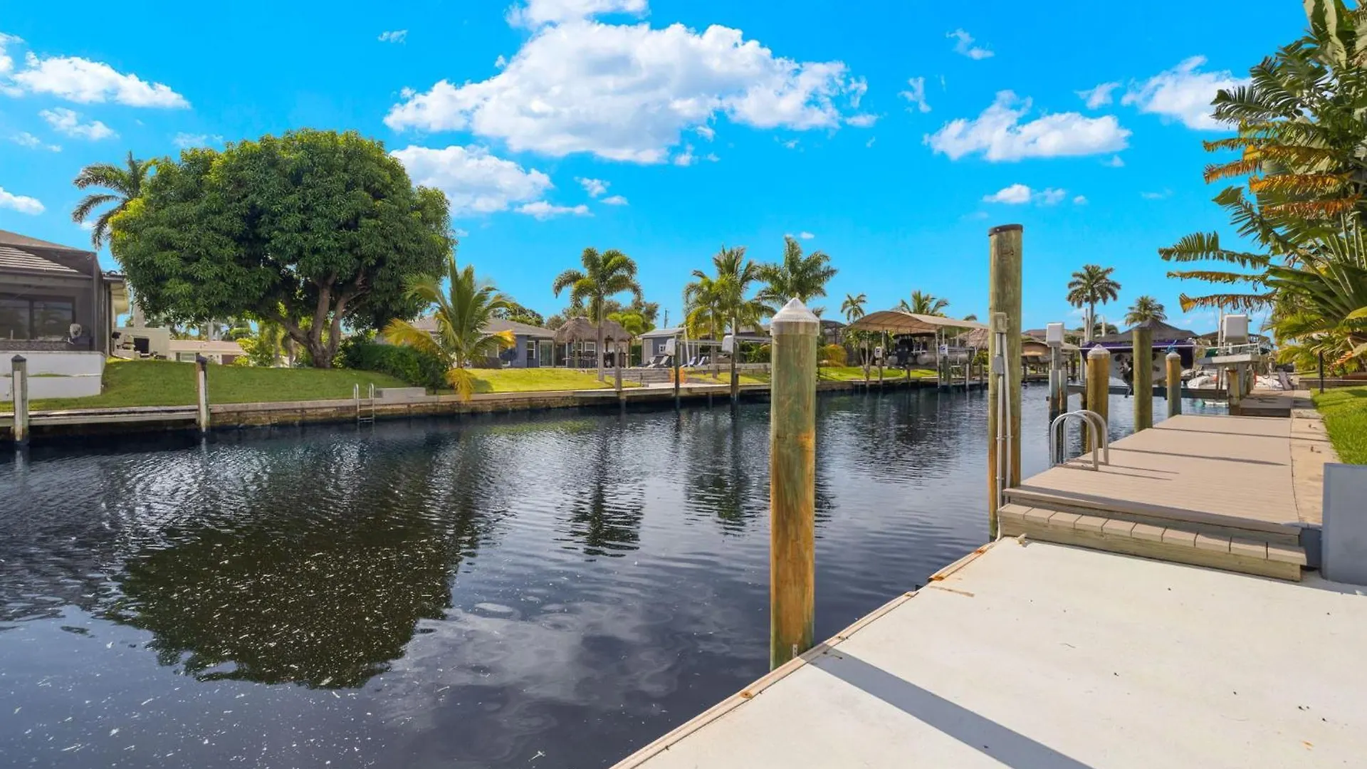 Villa Sailboat Access! Brand New Electric-heated Pool With Bikes - Liberty Rose Cape Coral
