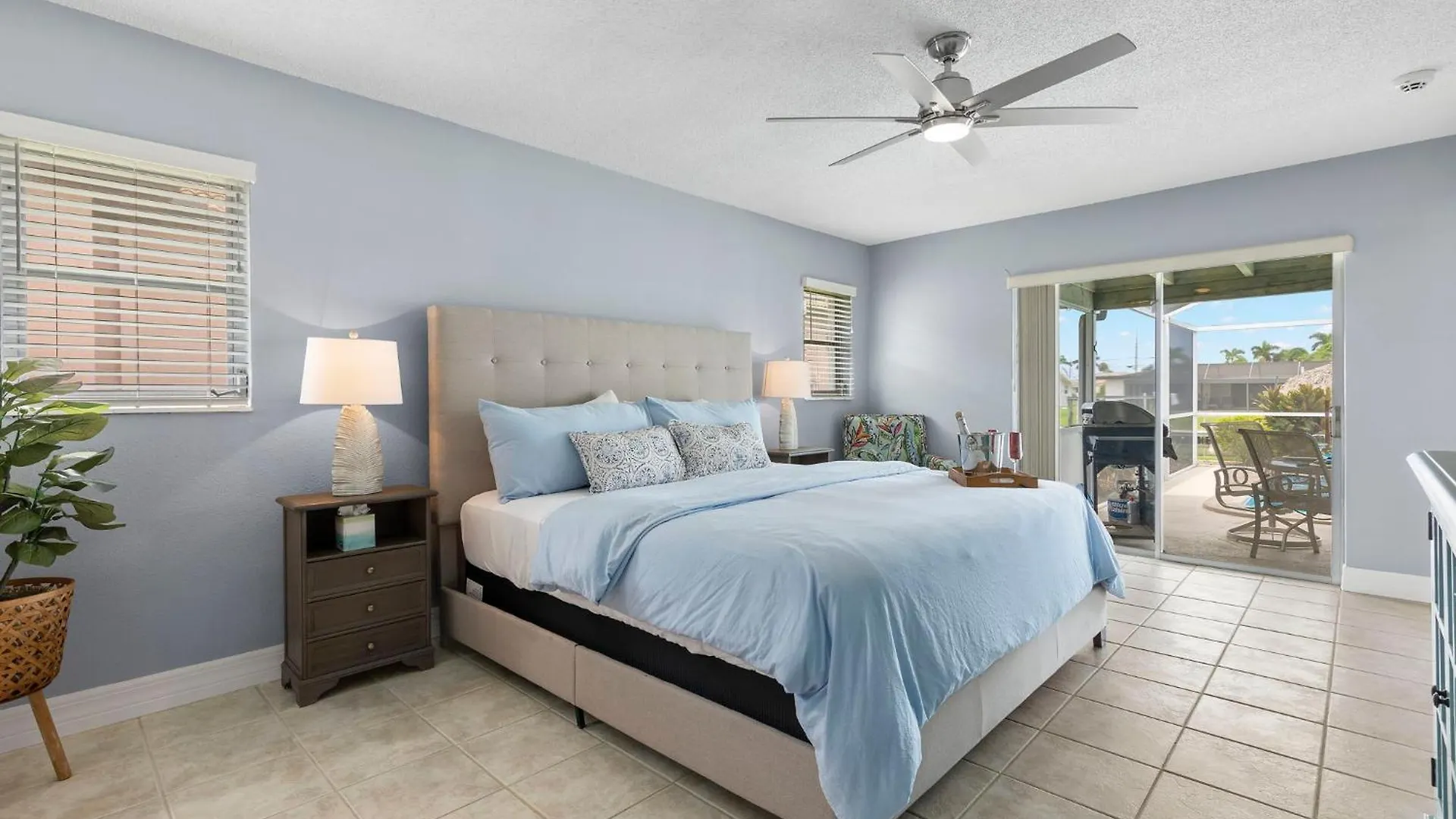 Electric-heated Pool With 2 Living Areas, Bikes! - Florence * Cape Coral