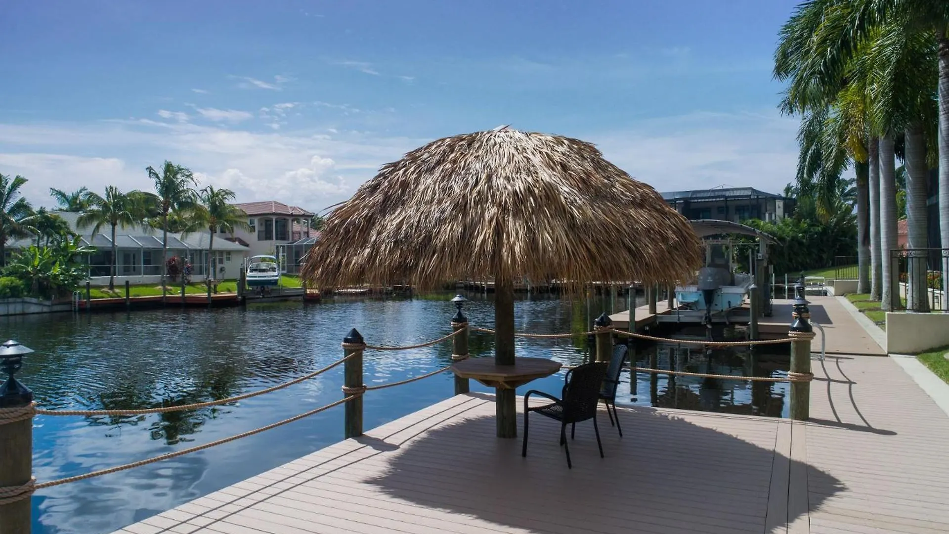 Stunning Gulf-access With Saltwater Heated Pool & - Francesca Villa