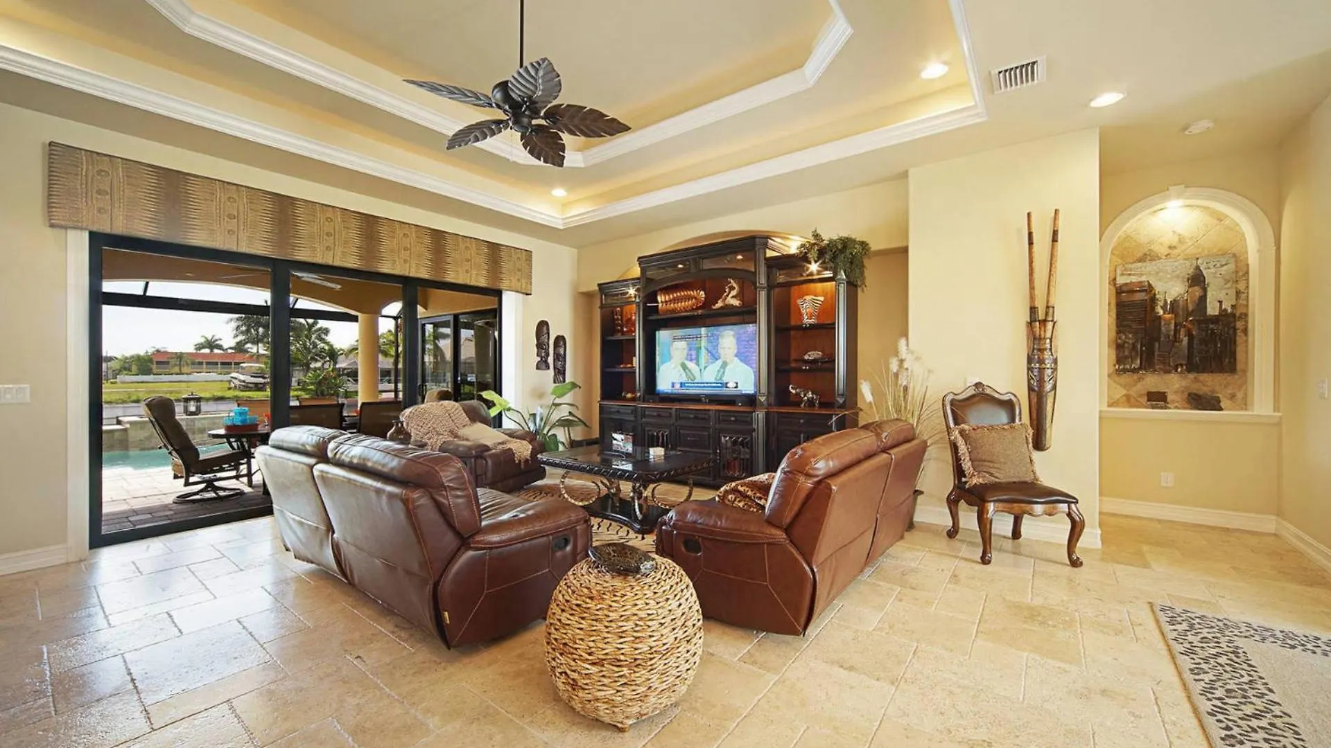 Stunning Gulf-access With Saltwater Heated Pool & - Francesca Villa