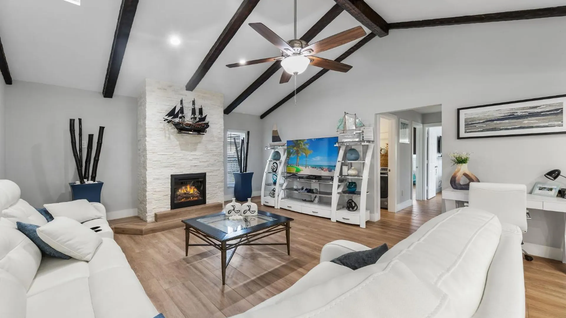 Renovated On Direct Gulf-access Canal With Electric-heated Pool - Geraldine Villa