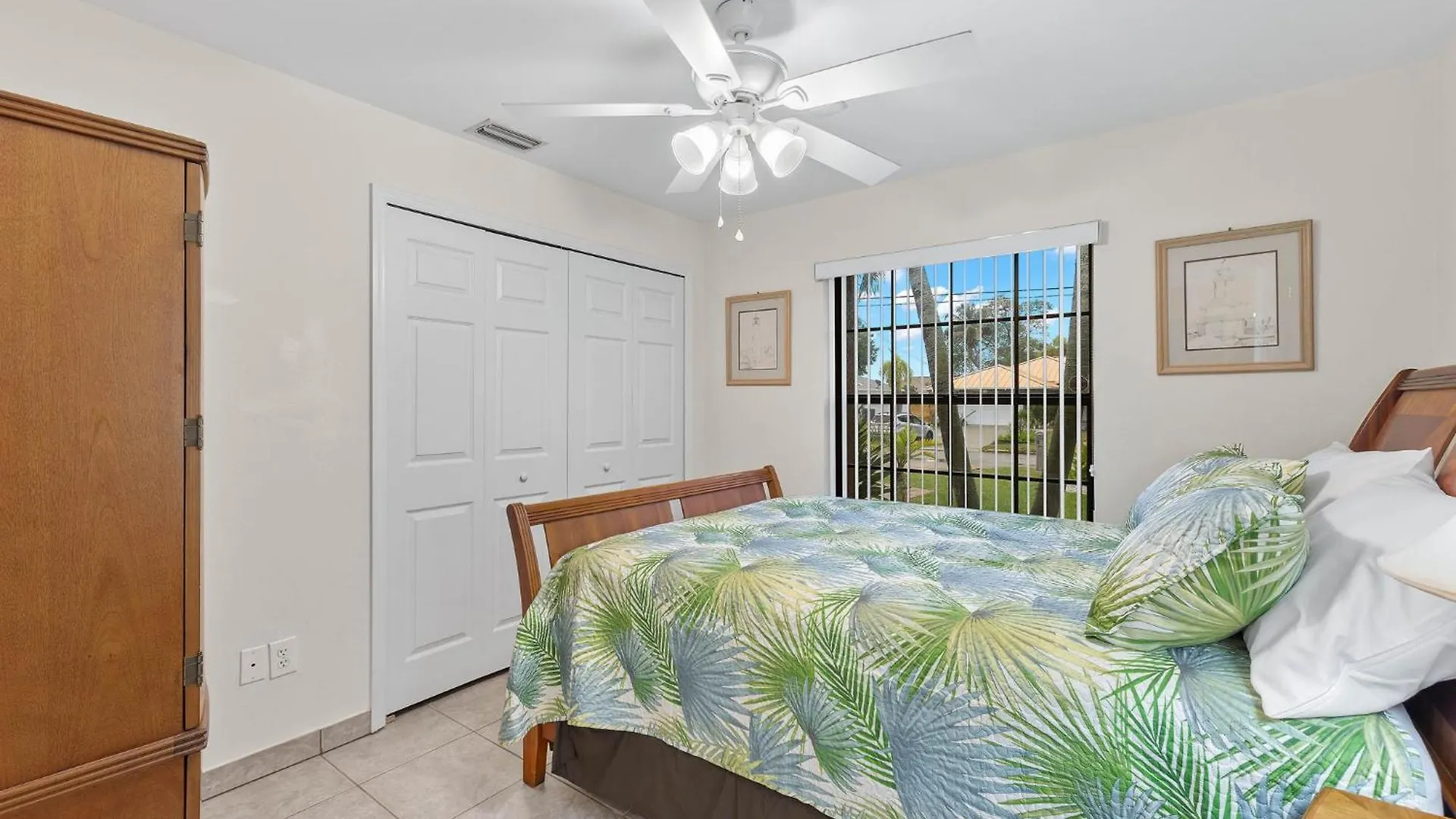 New Listing - Gulf Access Heated Pool With Boat Lift - Jen Villa Cape Coral