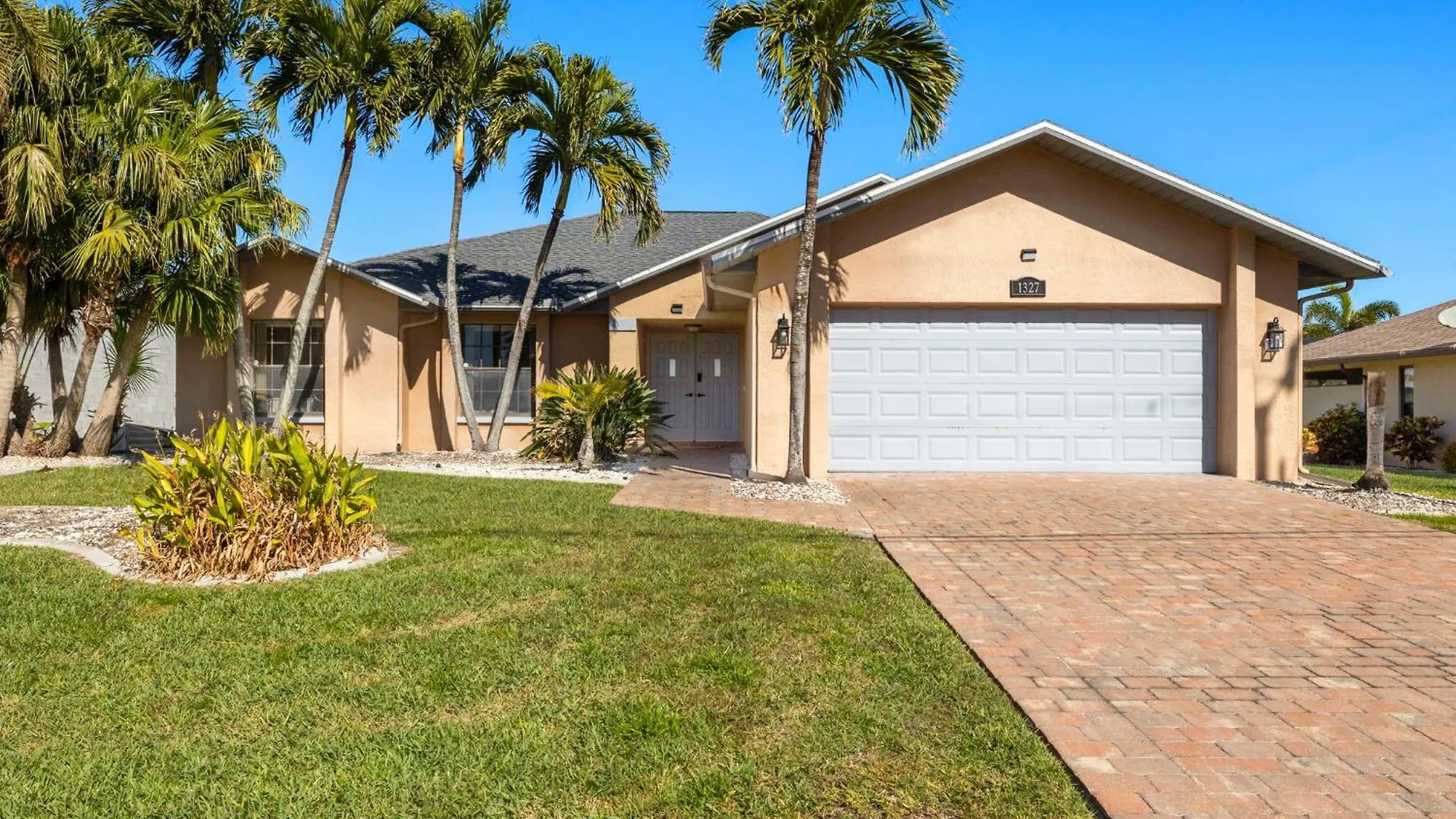 New Listing - Gulf Access Heated Pool With Boat Lift - Jen