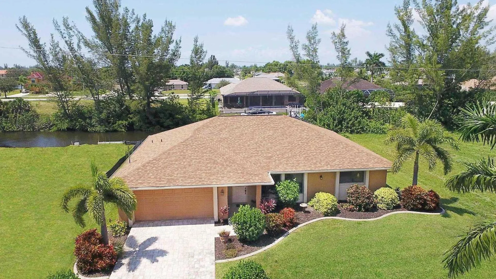 Villa Electric-heated Pool On Gulf-access Canal With Bikes - Ellie Mona