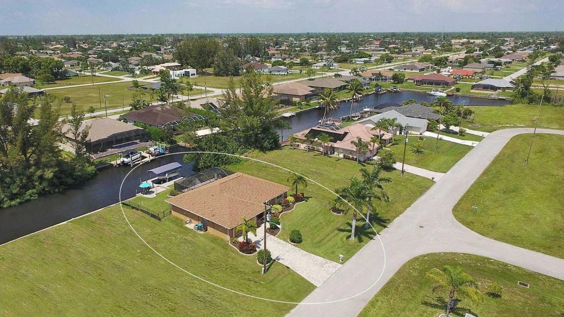 Villa Electric-heated Pool On Gulf-access Canal With Bikes - Ellie Mona *