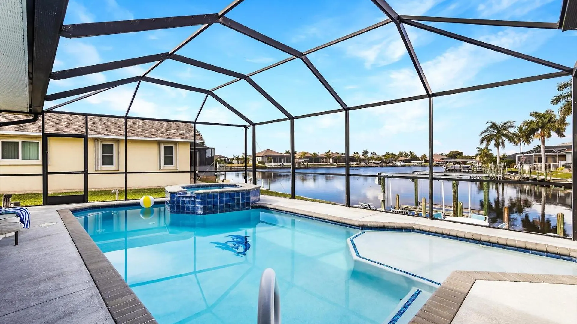 Spacious Gulf-access Heated-pool With & Boat Lift - Ashlyn * Cape Coral