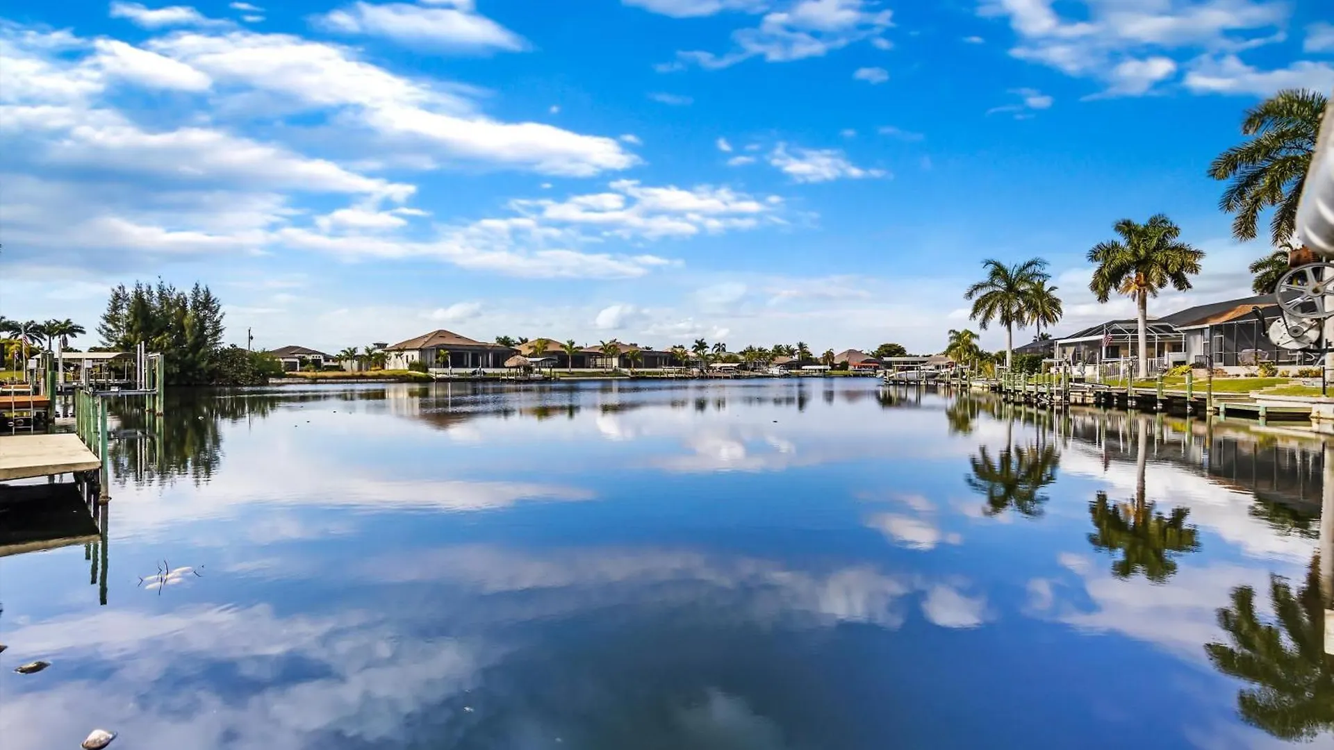 Spacious Gulf-access Heated-pool With & Boat Lift - Ashlyn Villa *