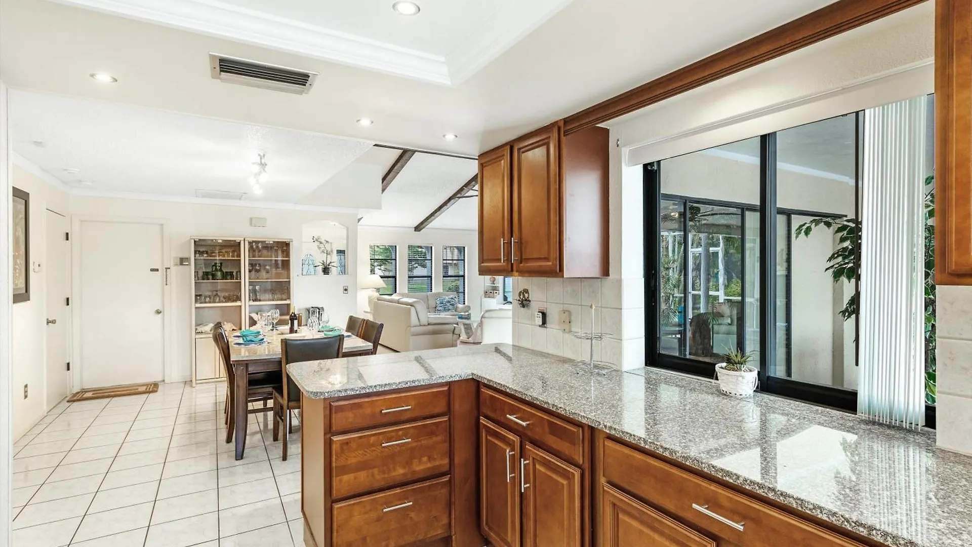 Remodeled Gulf-access Heated-pool With Southern Exposure - Aqua Sonne Oasis