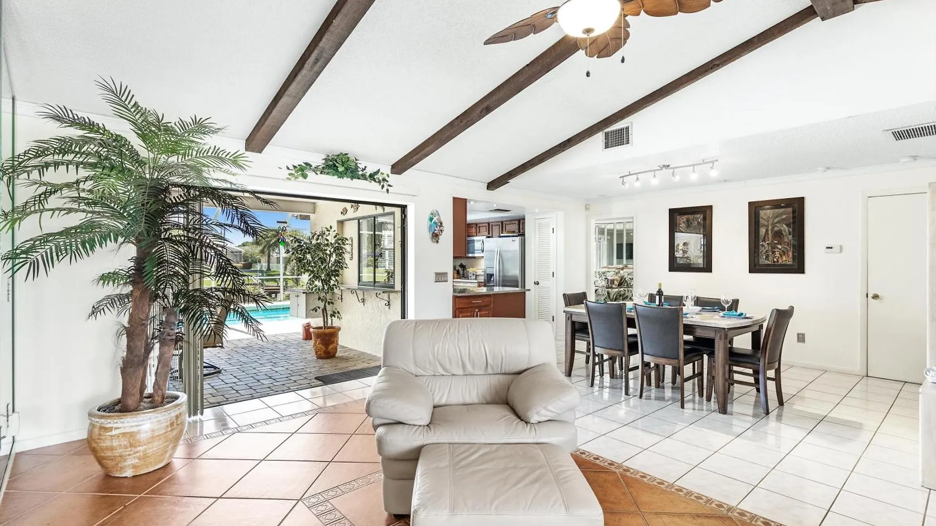 Remodeled Gulf-access Heated-pool With Southern Exposure - Aqua Sonne Oasis * Cape Coral