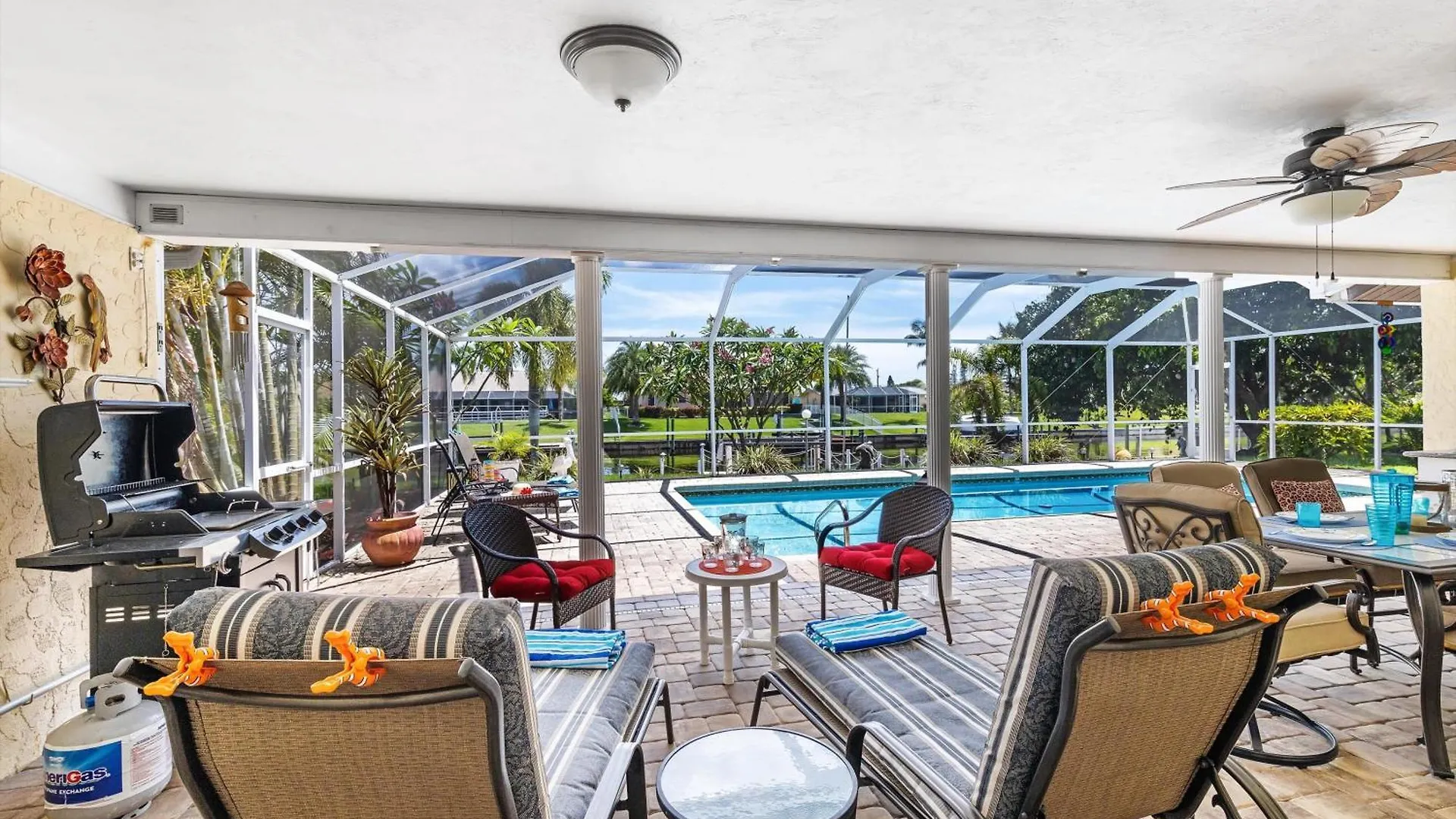 Villa Remodeled Gulf-access Heated-pool With Southern Exposure - Aqua Sonne Oasis