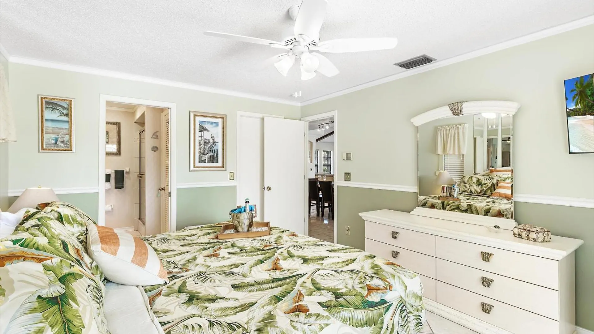 Remodeled Gulf-access Heated-pool With Southern Exposure - Aqua Sonne Oasis *