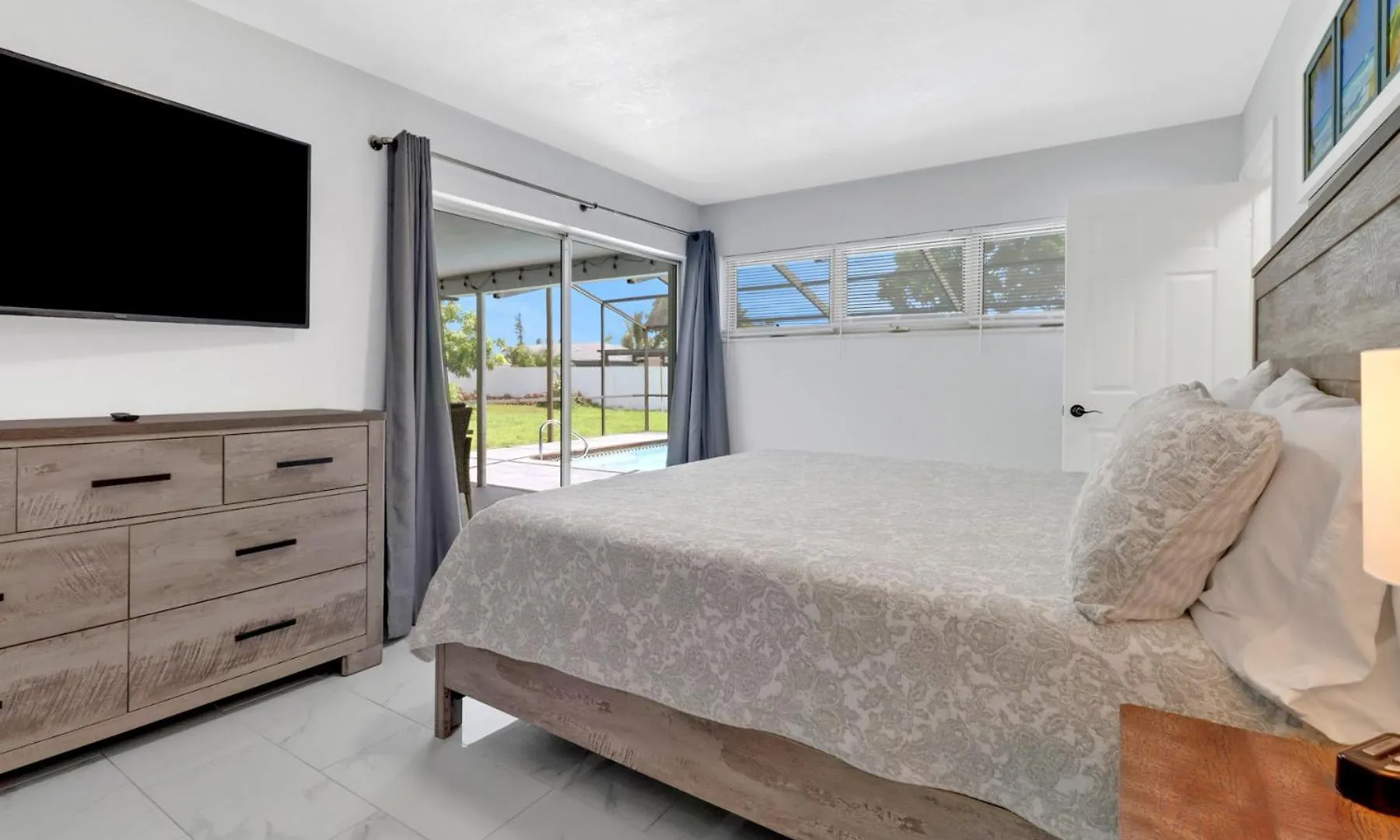 Holiday home Palm Tree Oasis-3 Bedroom With Private Pool, Dog Friendly *