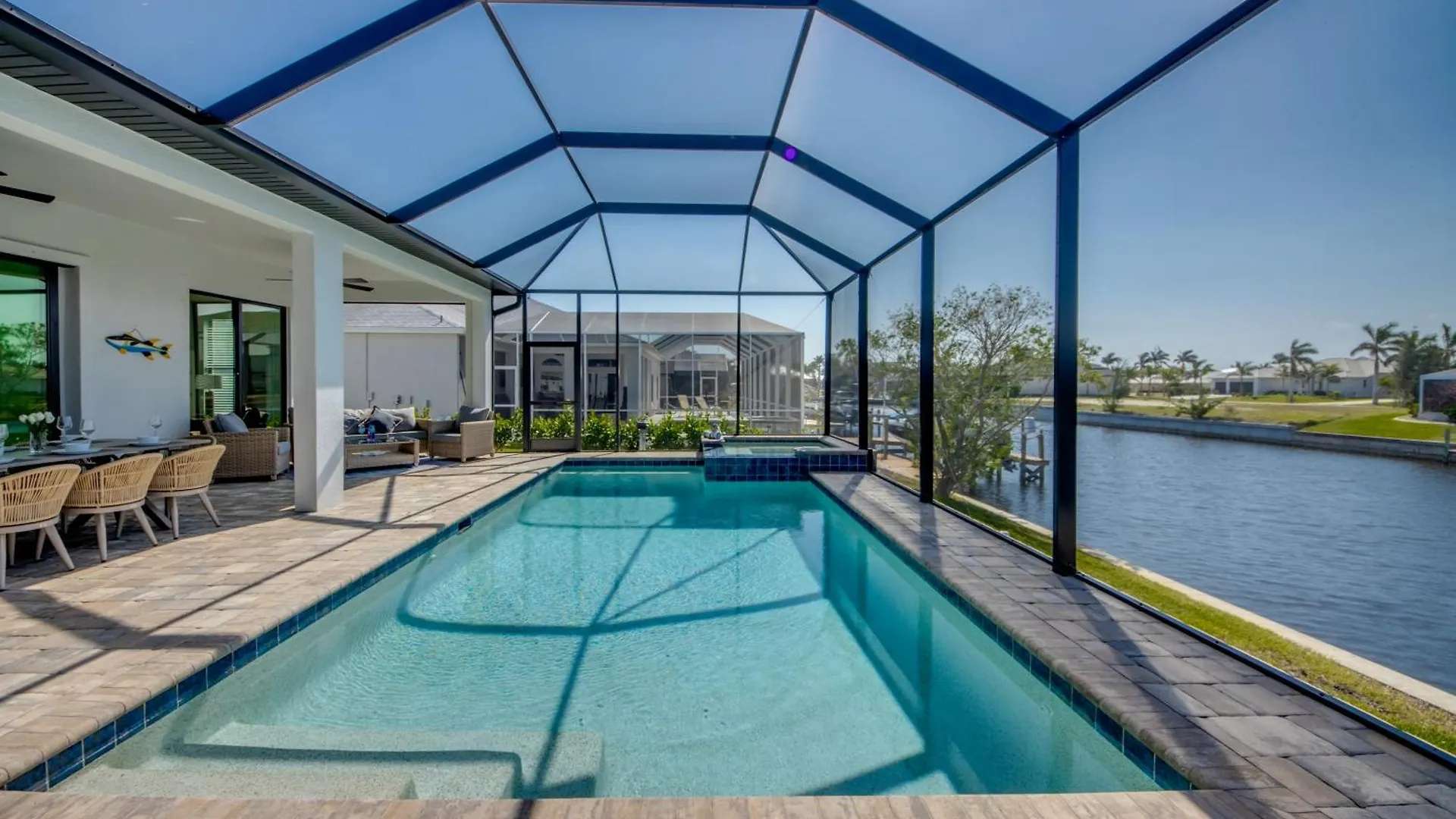 Villa Serenity By Coralvilla - Newly Built On Water *
