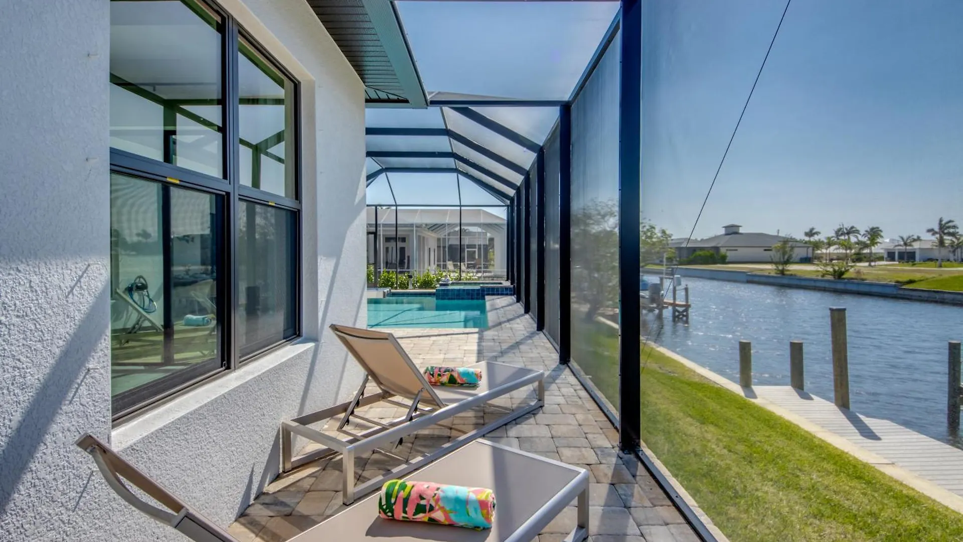 Villa Serenity By Coralvilla - Newly Built On Water *