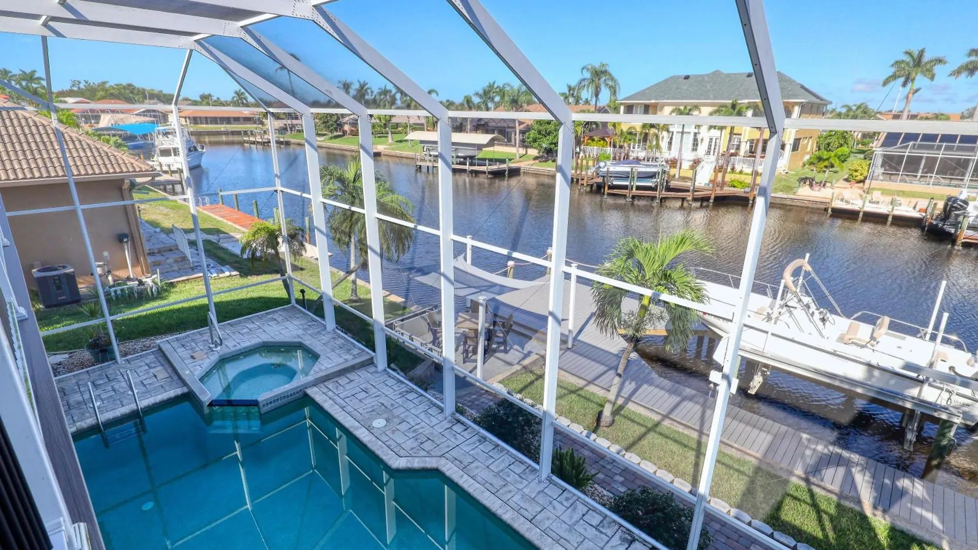 Holiday home Luxury Waterfront Direct Gulf Access Cape Coral