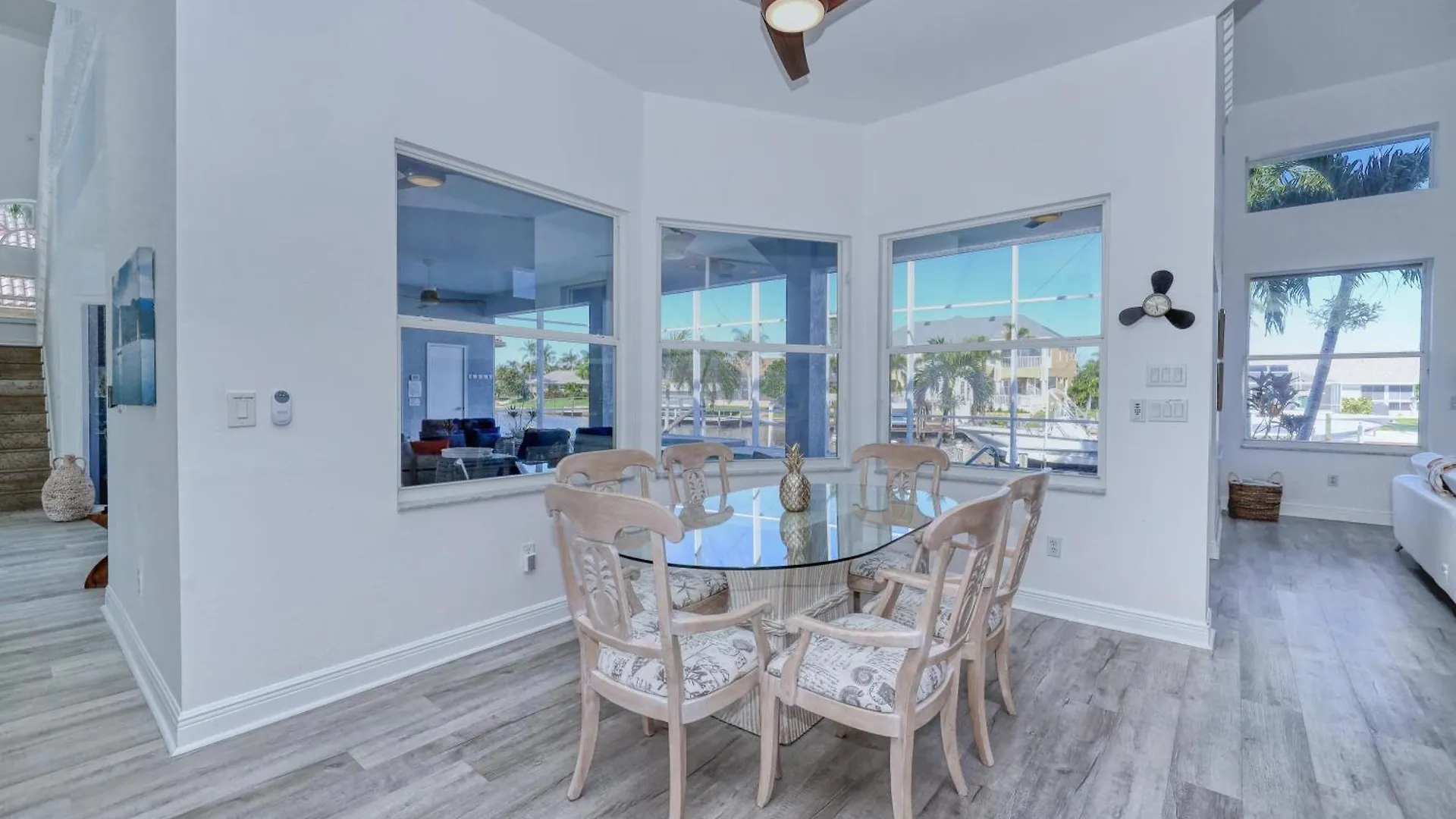 Luxury Waterfront Direct Gulf Access