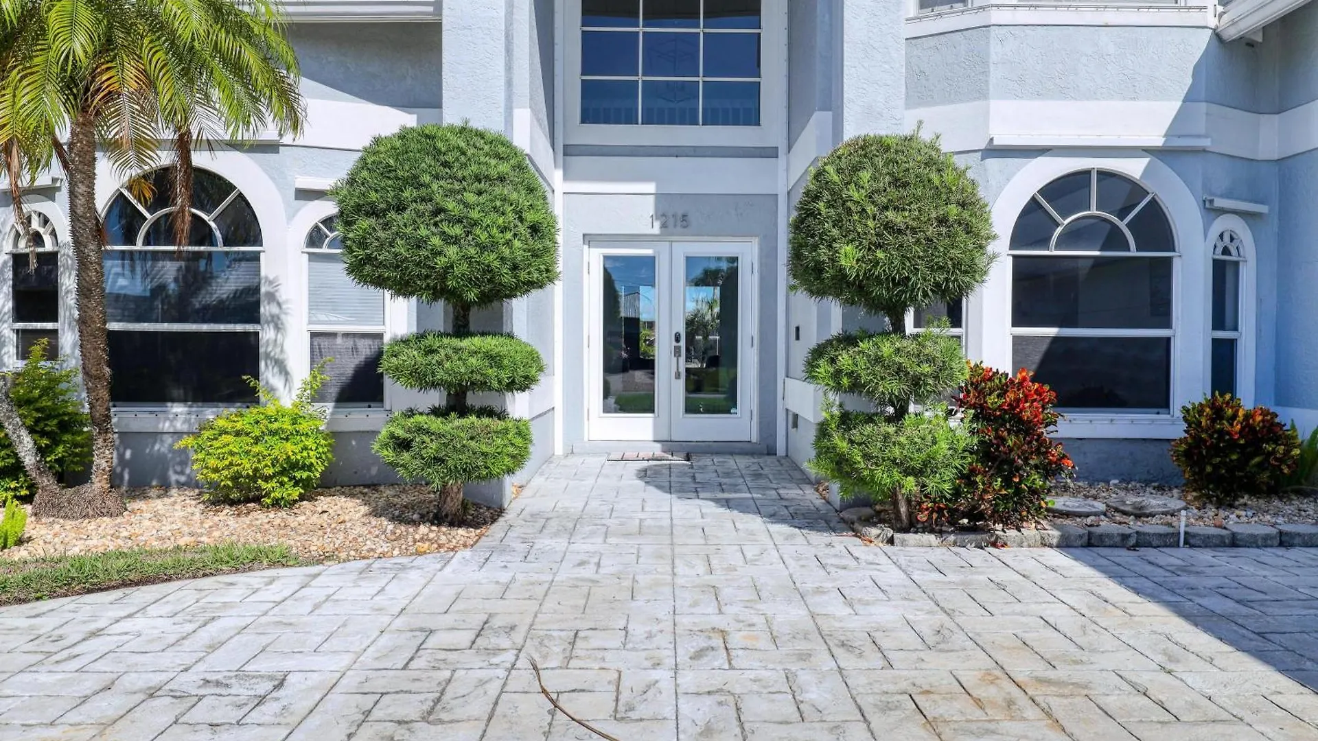 Luxury Waterfront Direct Gulf Access Holiday home