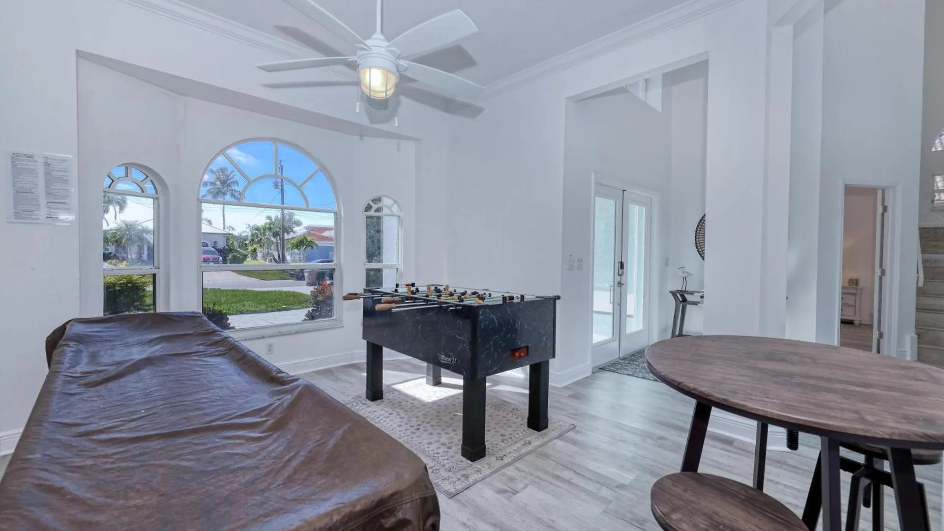 Luxury Waterfront Direct Gulf Access Holiday home *