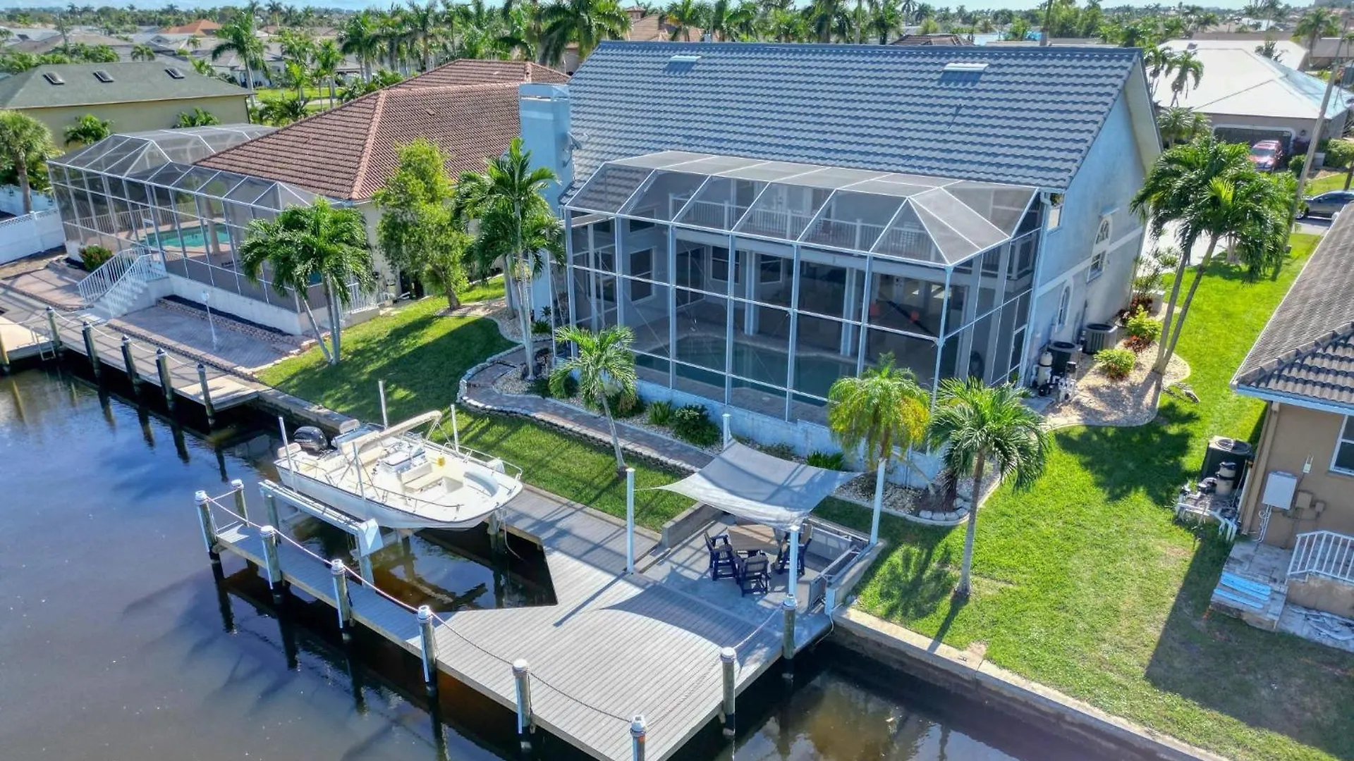 Holiday home Luxury Waterfront Direct Gulf Access Cape Coral