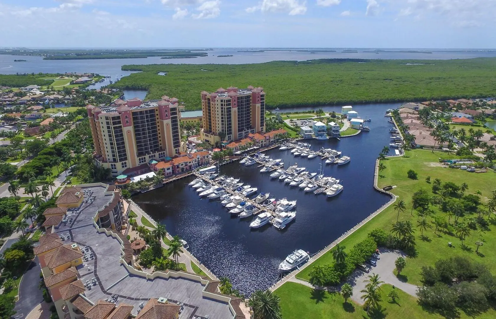 Apartment Beautiful Marina View Cape Coral