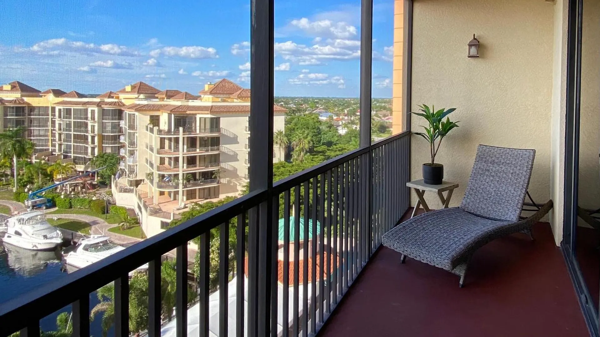 Beautiful Marina View Cape Coral