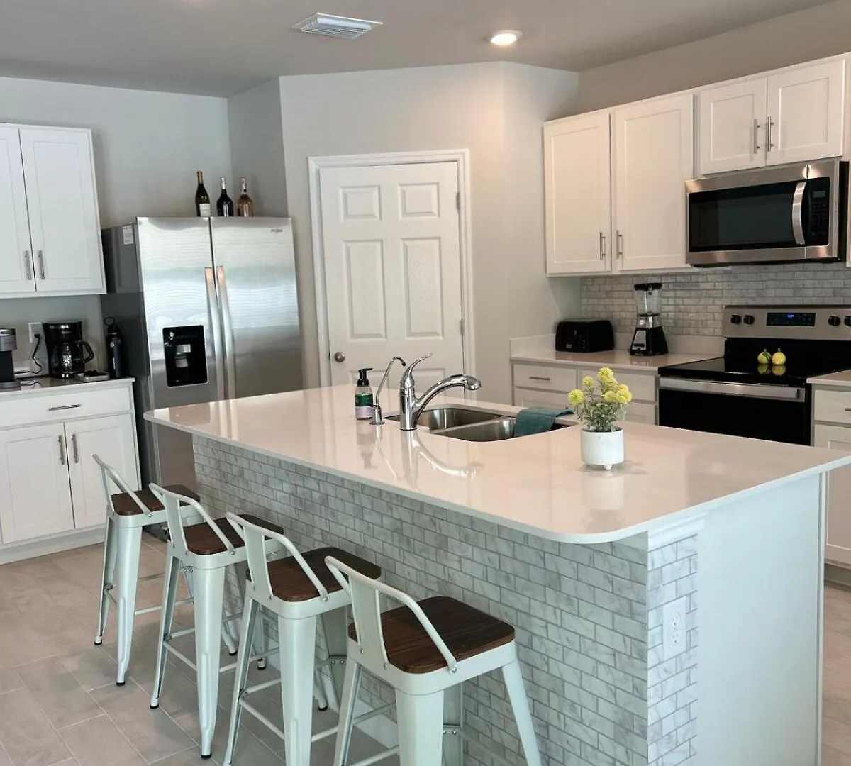 4br 3ba Cape House-pickleball Court-pool-hot Tub Cape Coral