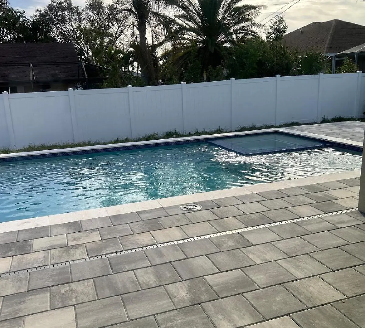 4br 3ba Cape House-pickleball Court-pool-hot Tub * Cape Coral