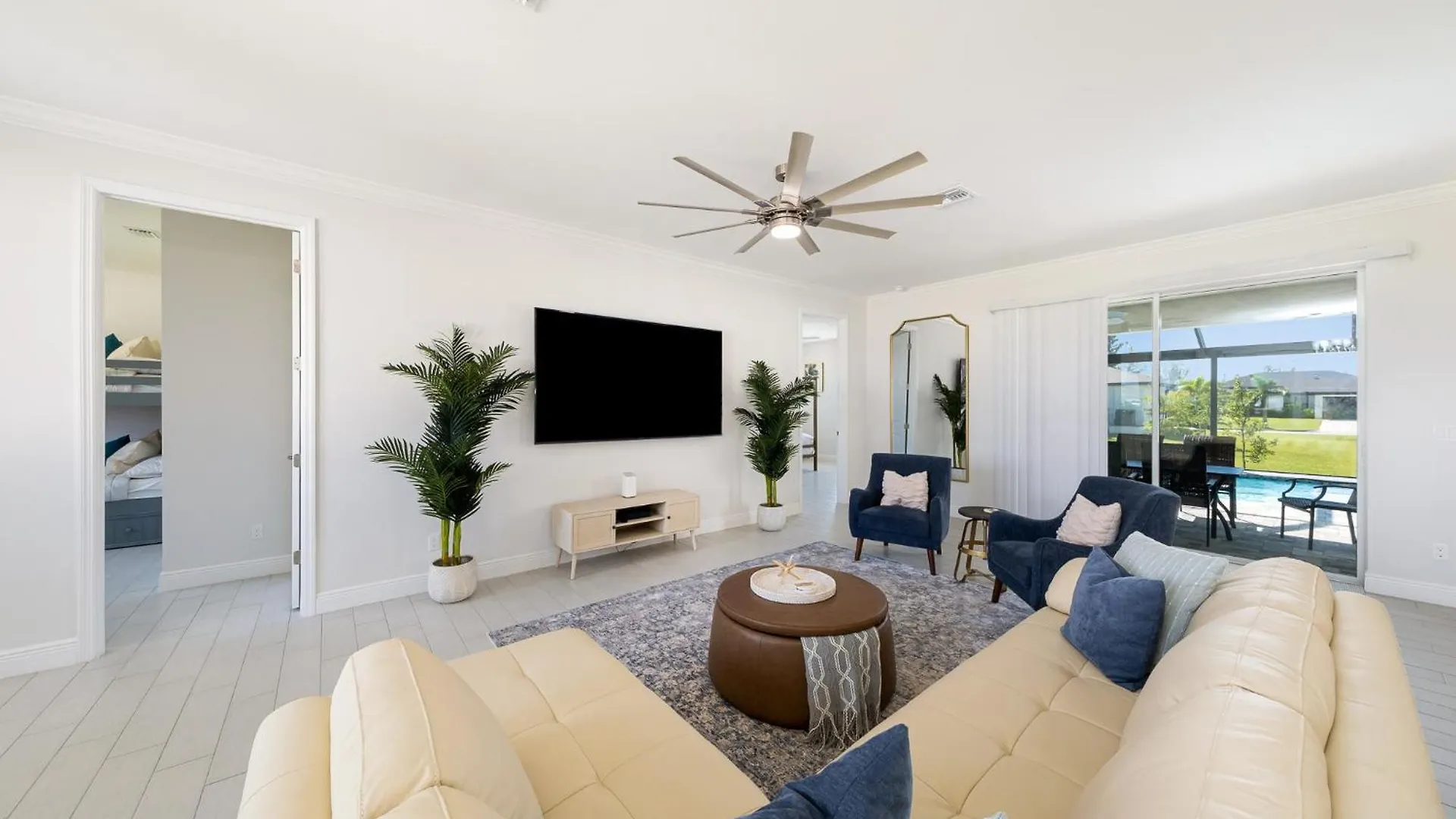 2 King Ensuite Bedrooms, Great Coastal Getaway Villa Cape Coral