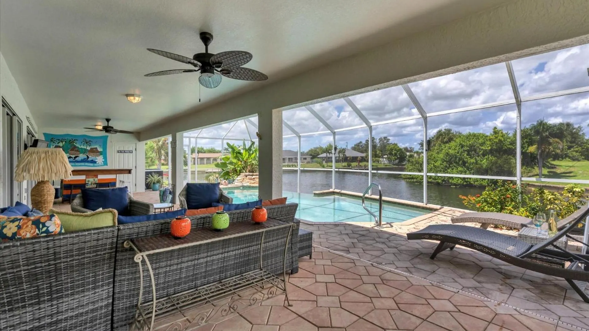 Private Pool On Canal 3br