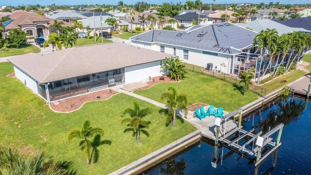 Canal Waterfront Serenity Retreat Cape Coral
