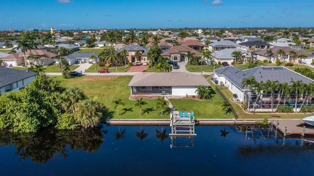 Holiday home Canal Waterfront Serenity Retreat Cape Coral