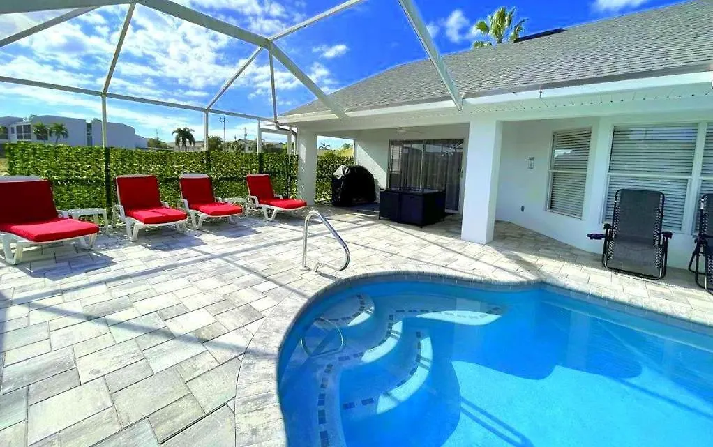 House Rosa Downtown * Cape Coral