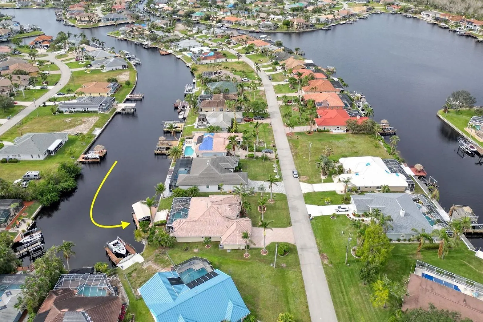 Newly Renovated 3 Bed/3 Bath In The Four Mile Cove Area W. Heated Pool And Spa. Gulf Access! * Cape Coral