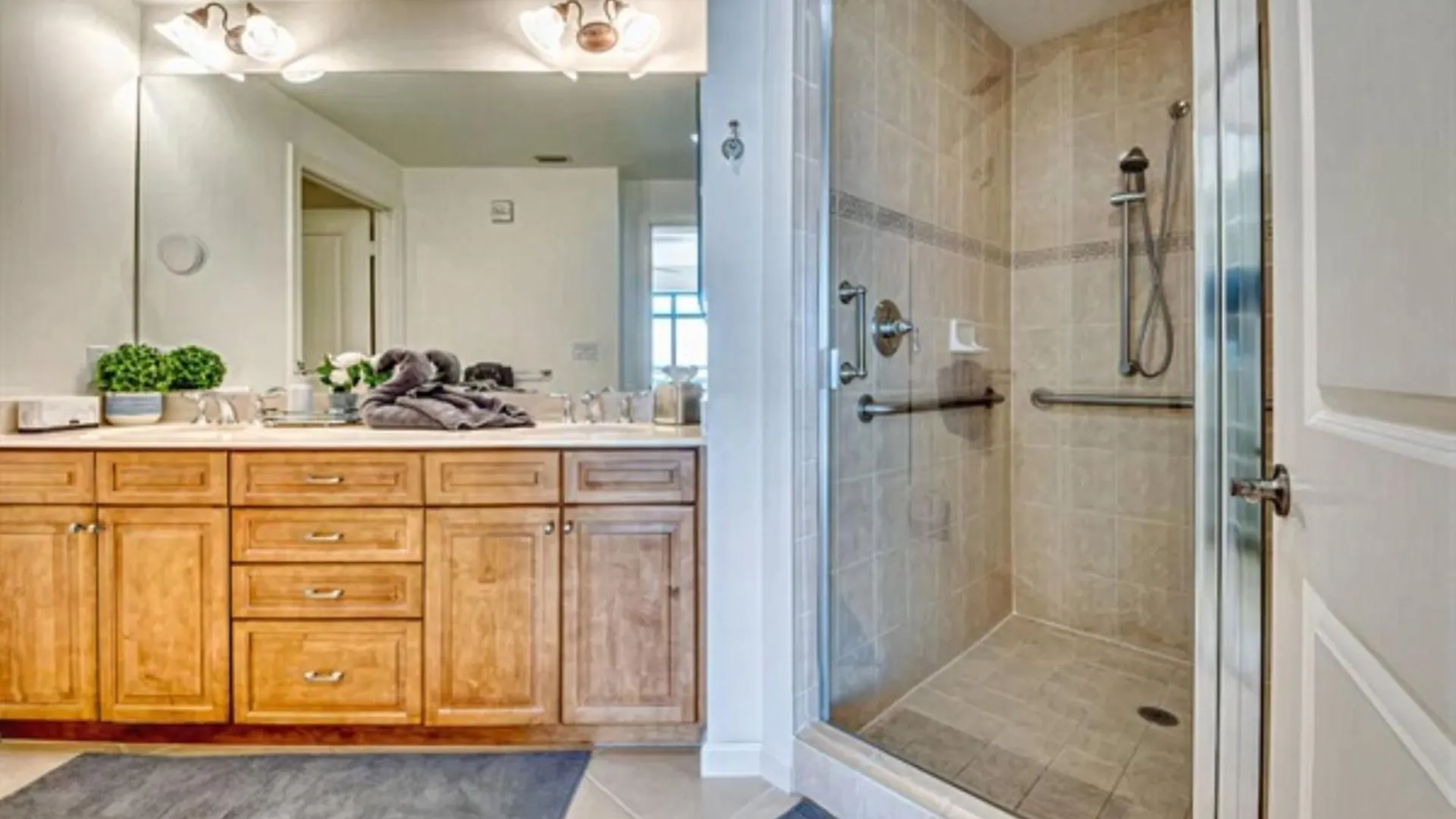 Vista Del Mar At Cape Harbour Marina, 10th Floor Luxury Condo, King Bed, Views! Aparthotel